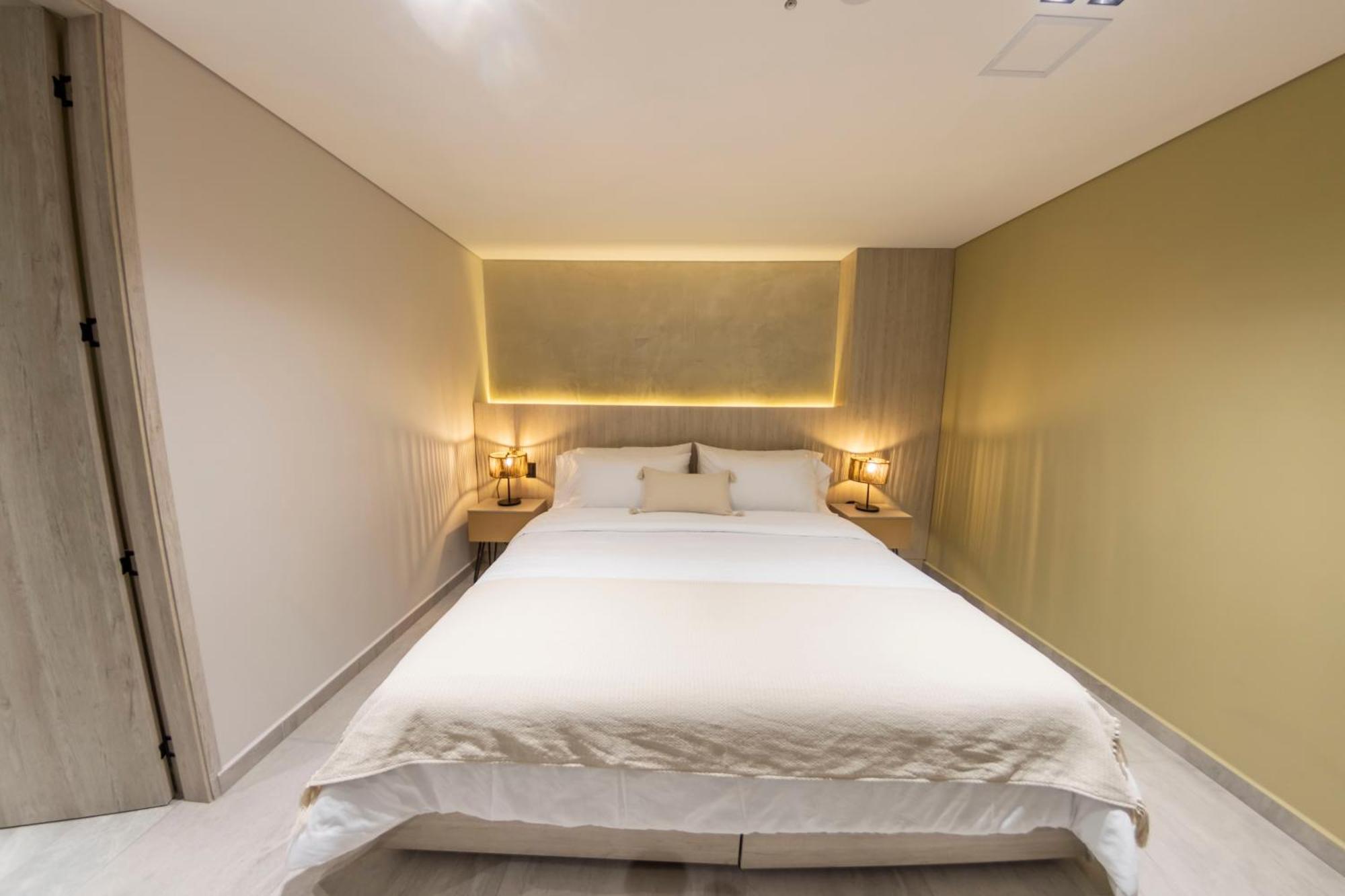 Sonata 44 Hotel Laureles เมเดยิน ภายนอก รูปภาพ