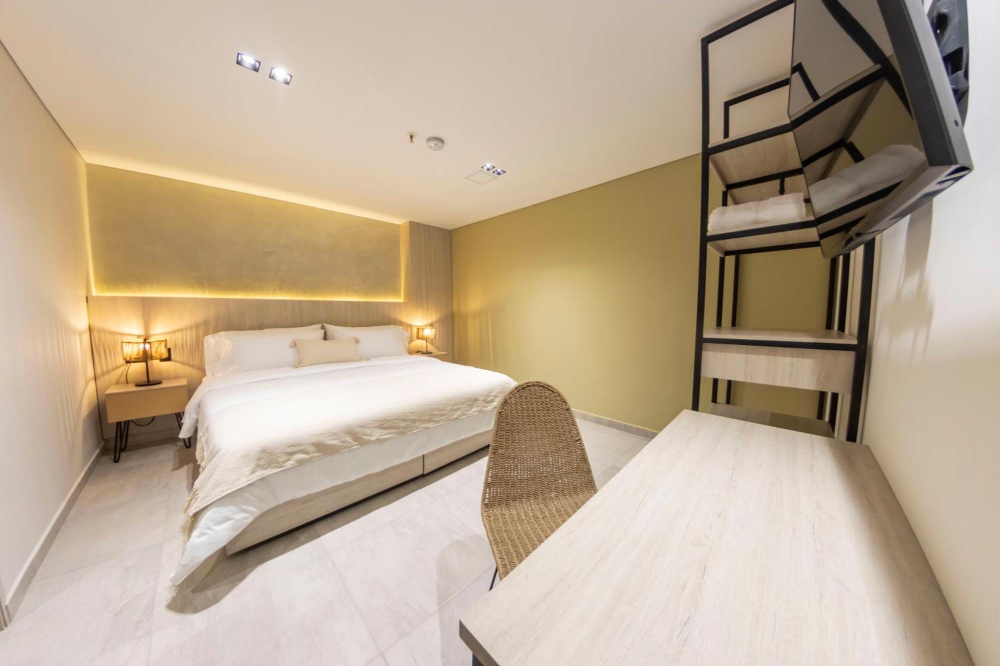 Sonata 44 Hotel Laureles เมเดยิน ภายนอก รูปภาพ