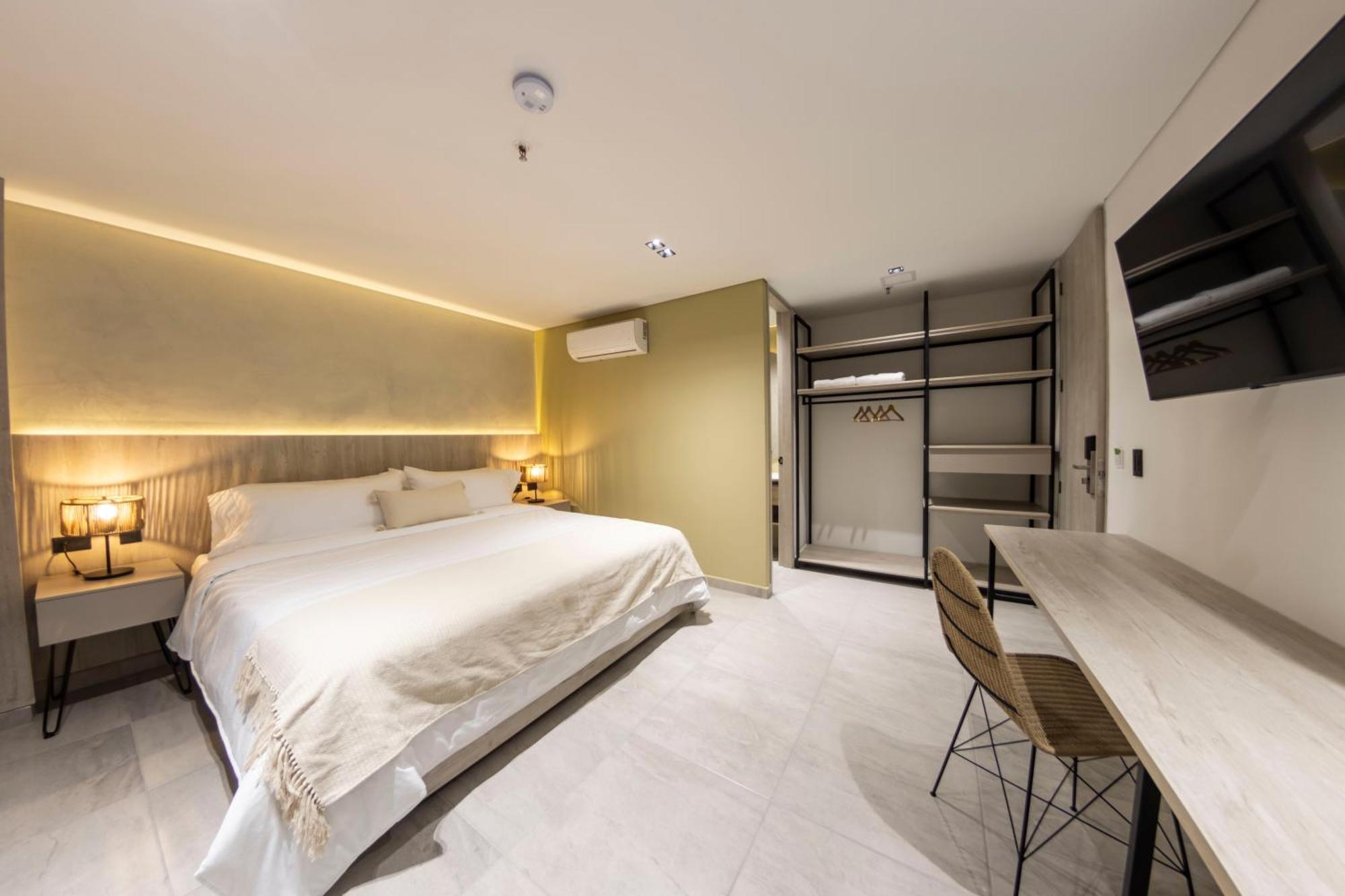 Sonata 44 Hotel Laureles เมเดยิน ภายนอก รูปภาพ